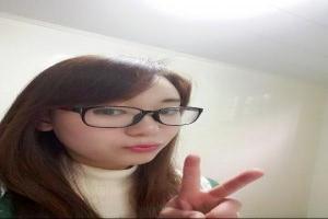 拥有控制水的异能。在末日世界中